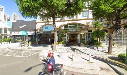 Vespa高雄北區旗艦店(太古運通)